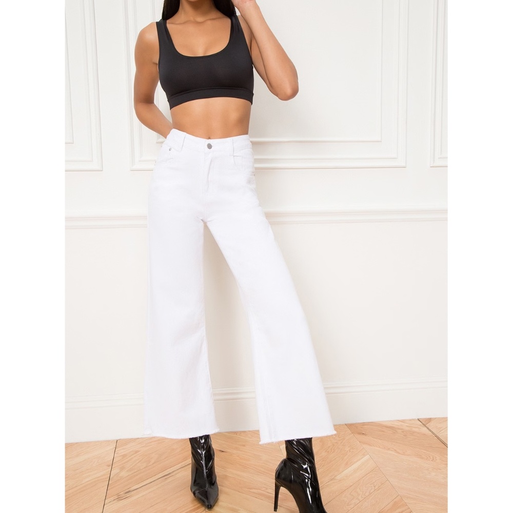 Superdown - Lucy Crop Flare Jeans | White | Size: Small | NWOT/NEW